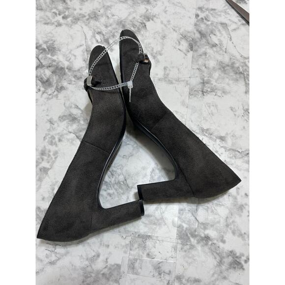 Lifestride Gianna Pumps 9W Gray Heels Comfort Microsuede Almond Toe Slip On - Picture 5 of 9